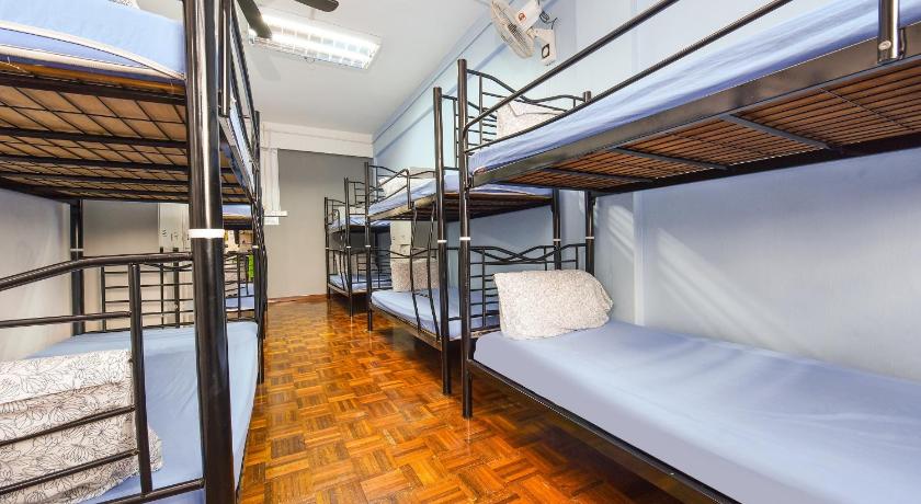 Image of Single Bed in Mixed Dormitory Room 1