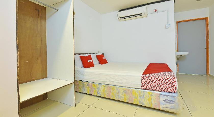 Image of Standard Queen 2