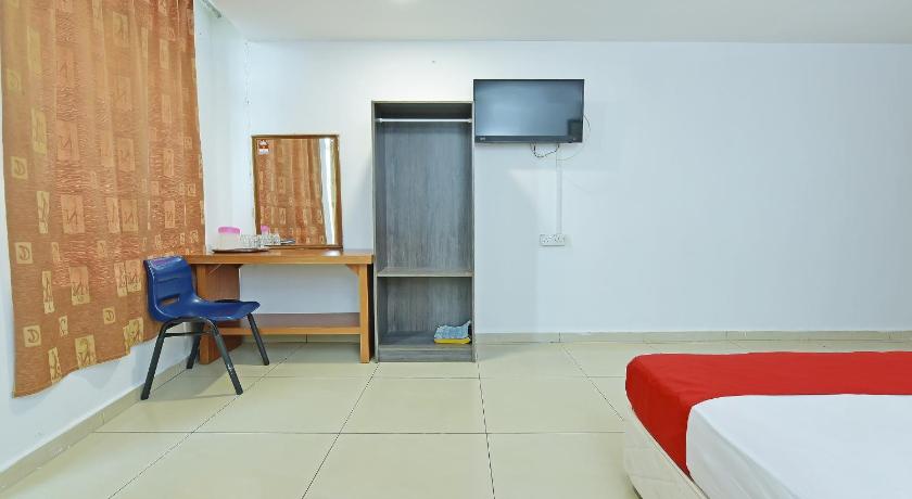 Image of Deluxe King Room 4