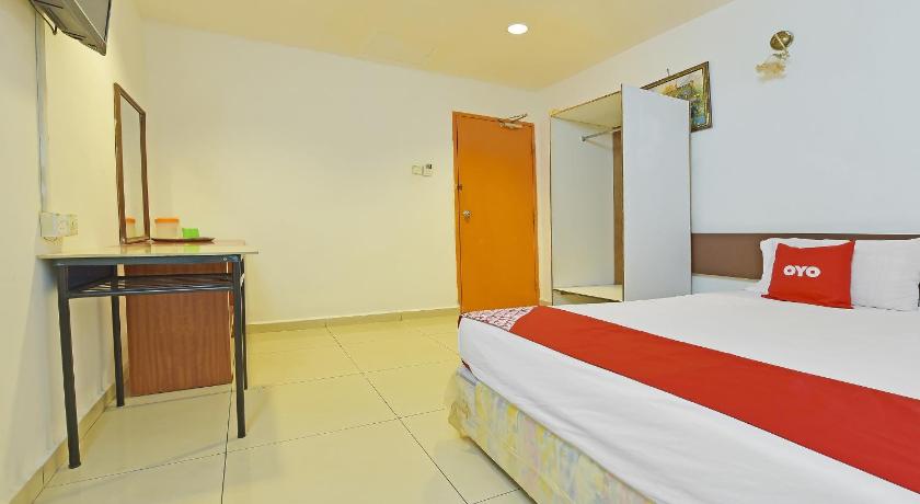 ポンティアン・ケチル Hotel O Sam Huat Hotel 2つ星 ホテル プール