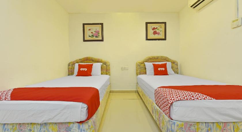 Image of Standard Twin Room - Non-Smoking 3