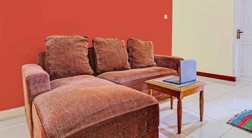 OYO Life 92546 Kost Merah Bojongsoang Syariah - image 9