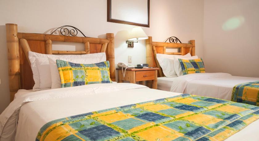 Image of Standard Twin Room 5