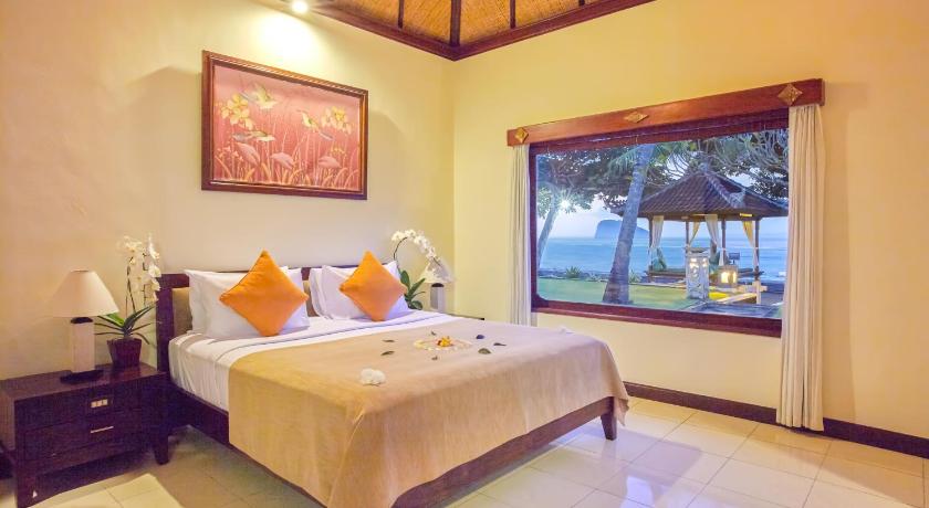 Image of Double or Twin Room with Partial Sea View 5