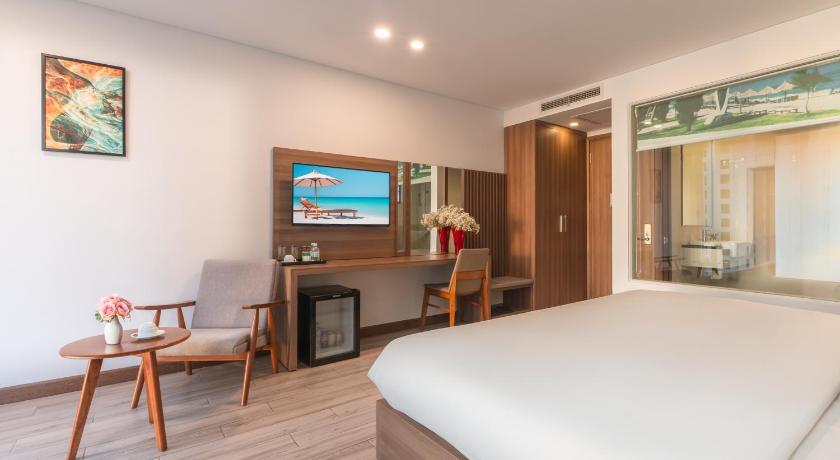 Ảnh của Phòng Deluxe Giường Đôi/2 Giường Đơn Có Ban Công (Deluxe Double or Twin Room with Balcony) 7