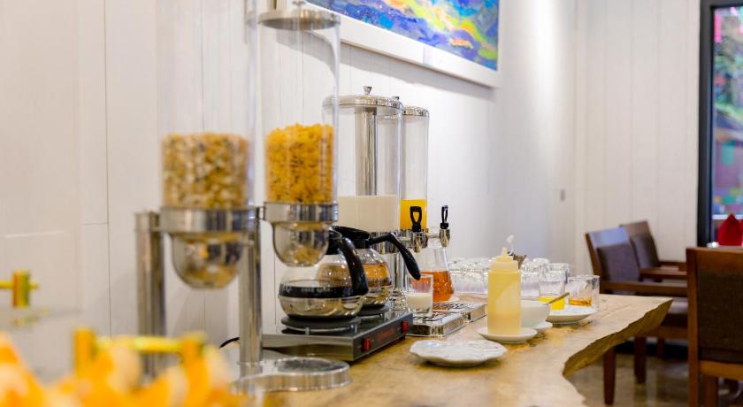 沙坝 Babeeni Family Hotel Sapa 4星级 酒店 泳池