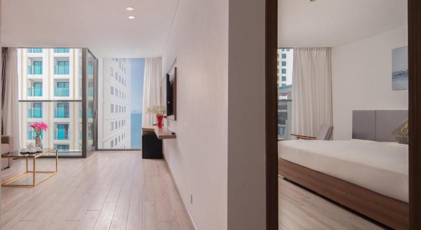 Ảnh của Suite Có Giường Cỡ Queen Nhìn Ra Biển (Queen Suite with Sea View) 5