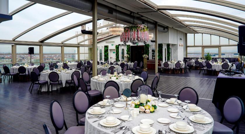 Ramada Encore Istanbul Bayrampasa - image 13
