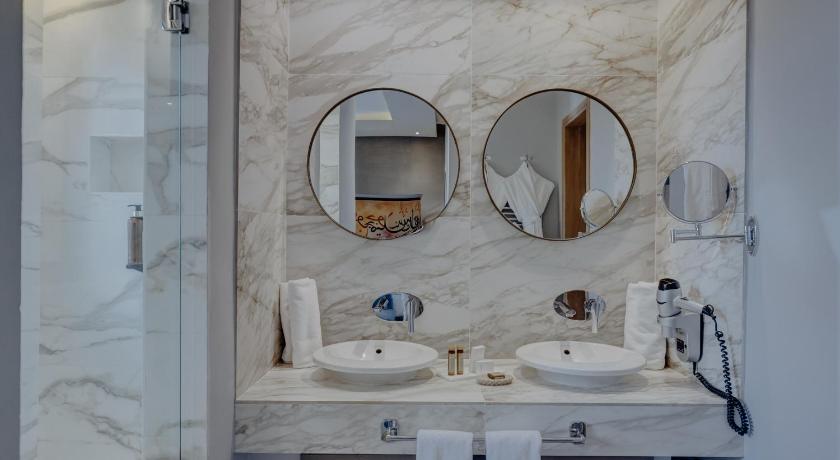 Image of Privilege Room with Private Terrace 2