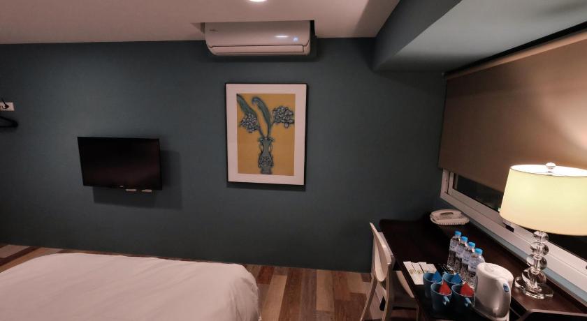 Image of Classic Quadruple Room 6