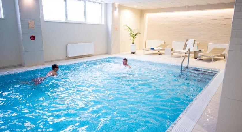 Hotel TTS**** Spa&Wellness Covasna photo