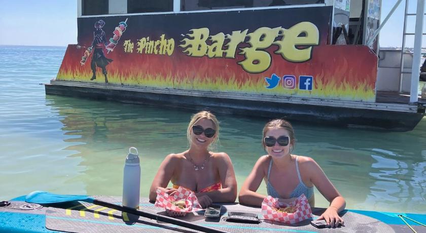 아일라모라다 (FL) Florida Keys Boat Trips Multi Activity 1성급 숙소 레스토랑