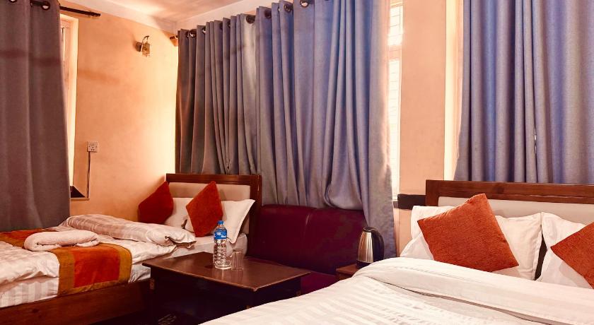 Mandakini Hotel — Kathmandu (2)