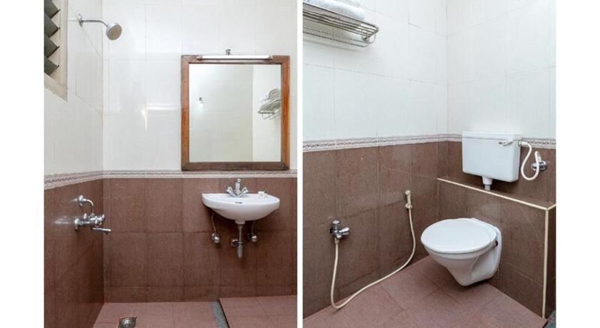 Hotel Gurupriya - image 25
