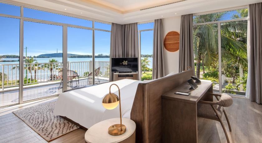 Image of 4 Bedrooms Ocean Villa With Private Pool 11