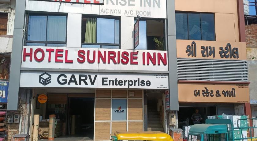 Hotel Sunrise Inn - image 13