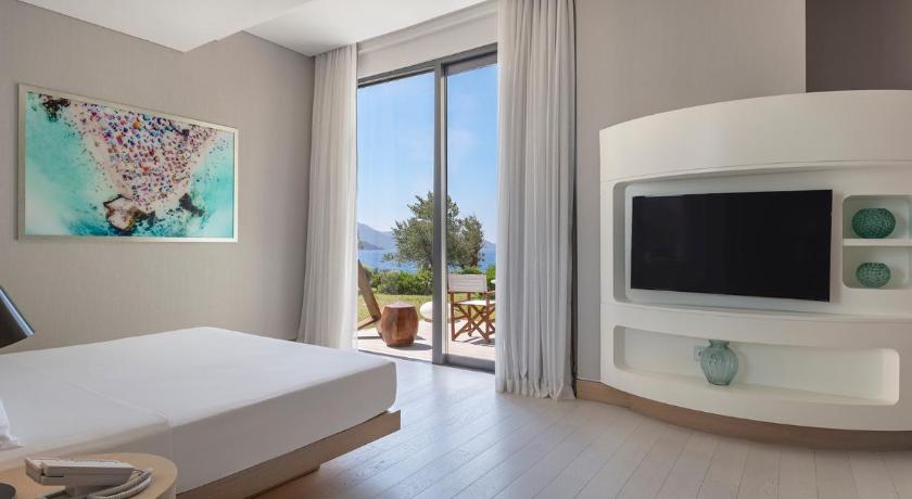 King Deluxe Room W/ Terrace-Partial Sea View (king deluxe room w/ terrace-partial sea view) Görseli 6