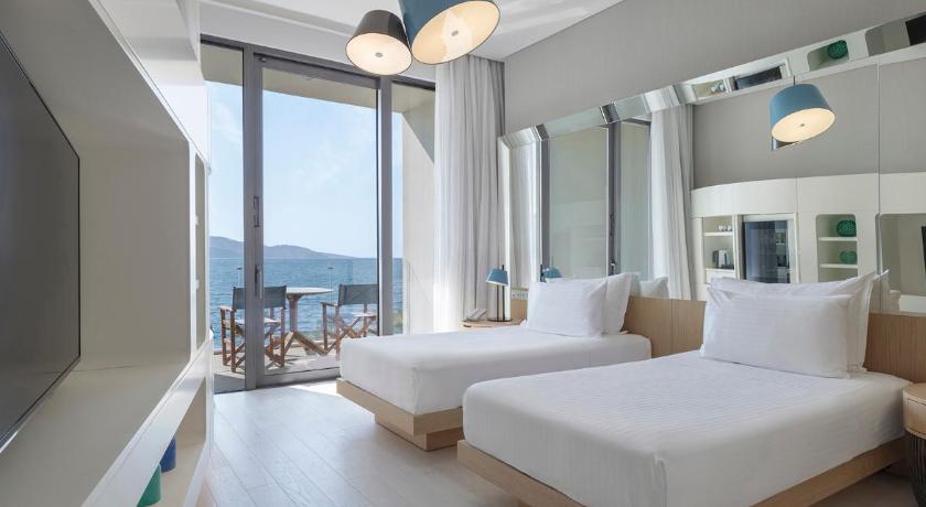 TWIN PREMIUM ROOM WITH BALCONY AND SEA VIEW (Twin Premium Room With Balcony And Sea View) Görseli 5