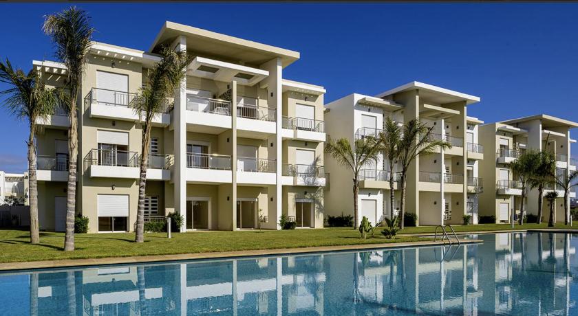CASABAY Sidi Rahal, appartement avec acces direct a la piscine