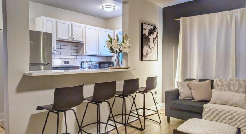 알링턴 (VA) Stylish & Cozy #3 8 mins to DCA & Washington DC 3성급 숙소 외관