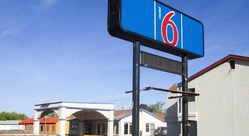 Motel 6 Clovis New Mexico