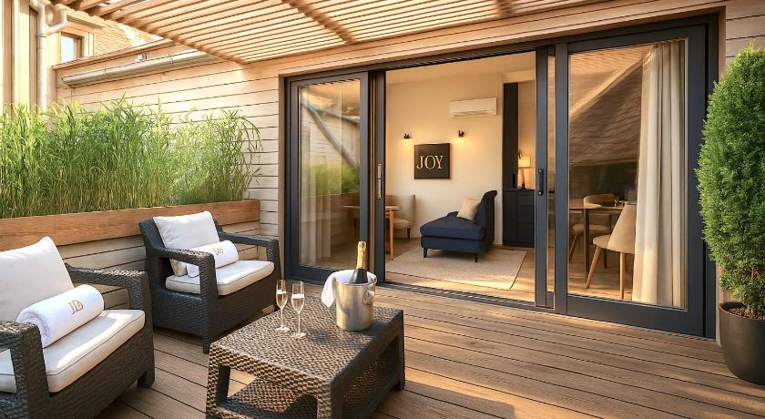 MAYA Appartements & Suites