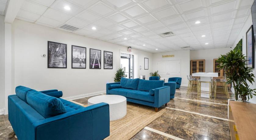 뉴올리언스 (LA) Redamo Suites 숙소 객실