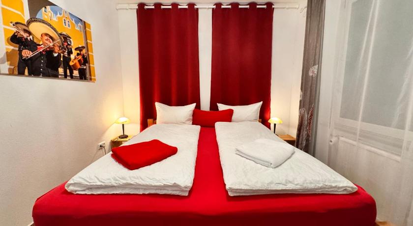 Image of Double Room - Ground Floor 8