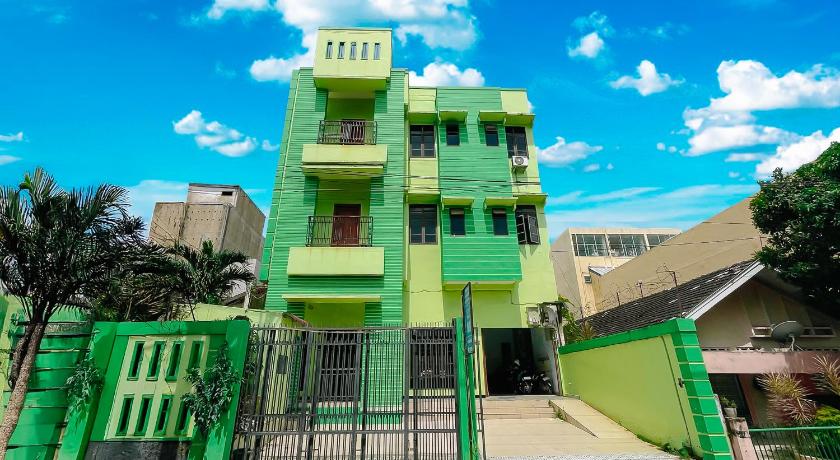 OYO 91283 Sg Premium Guest House - image 9