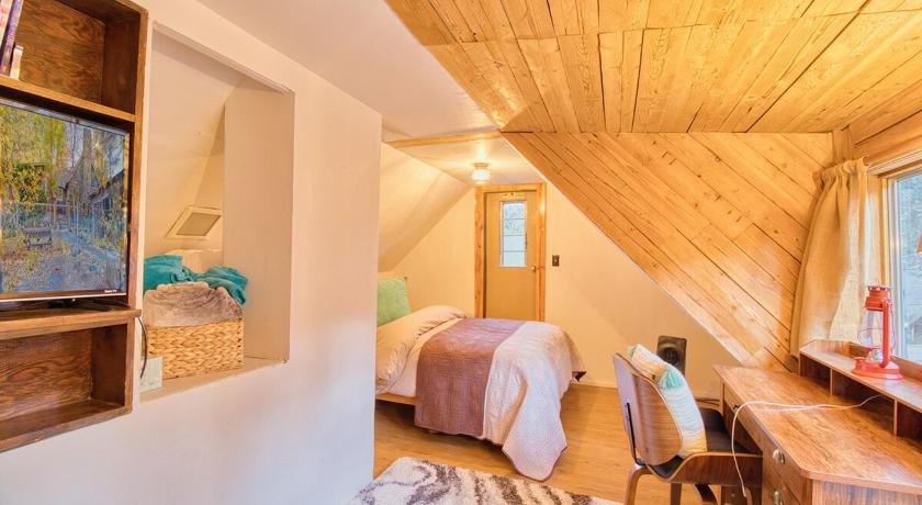 라이트우드 (CA) Ray's Dear Cottage 4성급 숙소 수영장