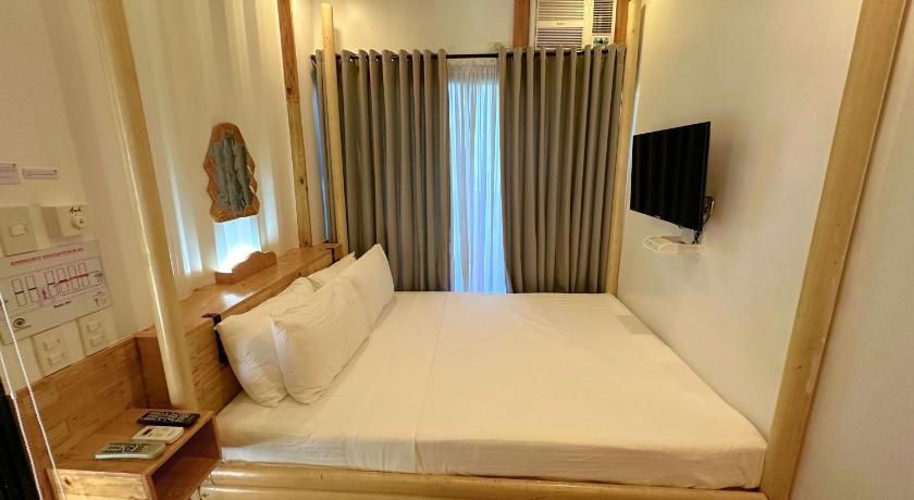 Image of Queen Room 0