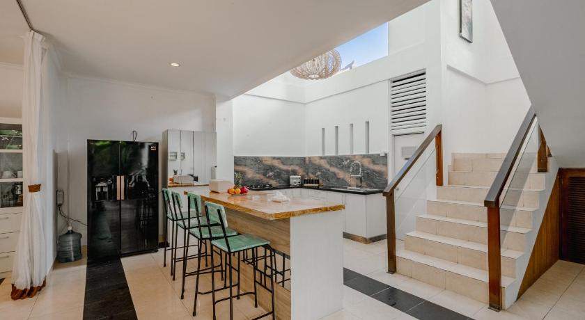 Villa Alleira Seminyak by Best Deals Asia - image 2