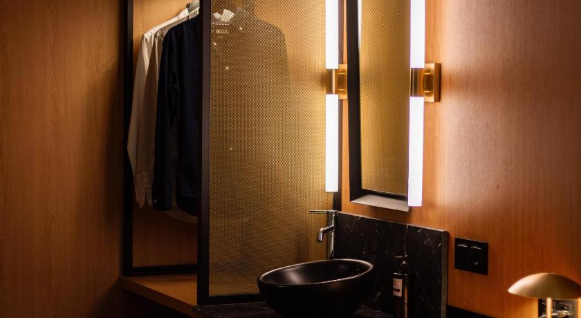 Image of Standard Double Room 12
