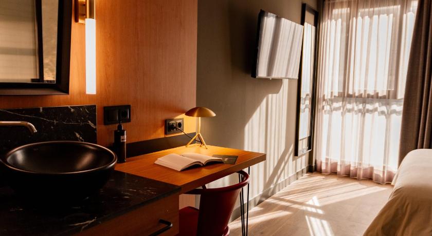 Image of Standard Double Room 5