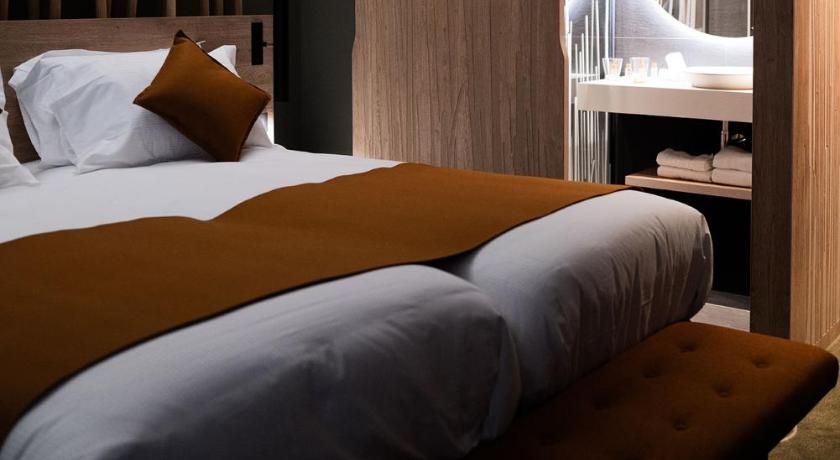 Image of 2 Single Beds - Room Next Generation 0