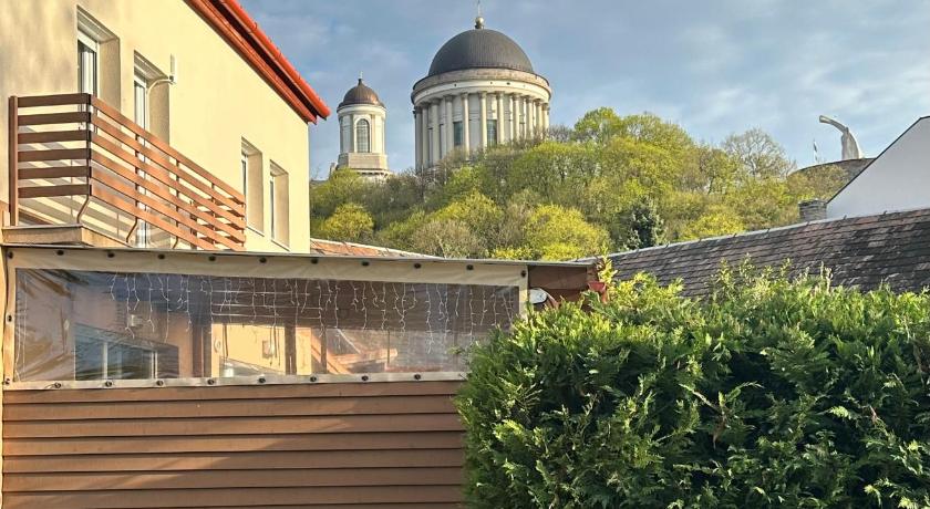 Dunapart Vendégház Esztergom