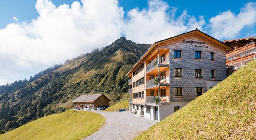 Dornbirn Alpenpanorama Konzett 4-Star Guesthouse lobby