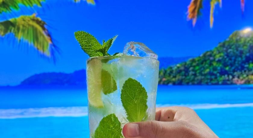 OYO Epsilon Hotel - image 11