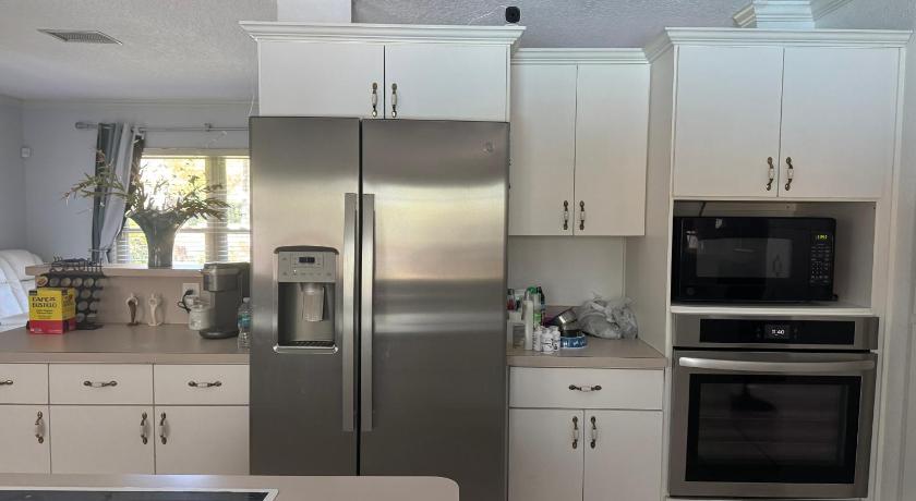 エルファーズ Charming Pool House close to the Gulf of America 5つ星 宿泊施設 眺望