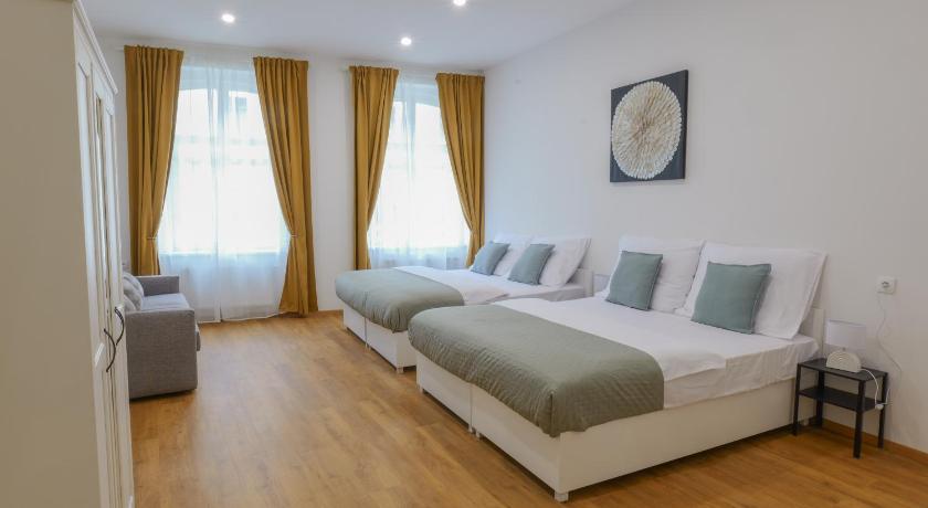 Image of Superior Apartment 4