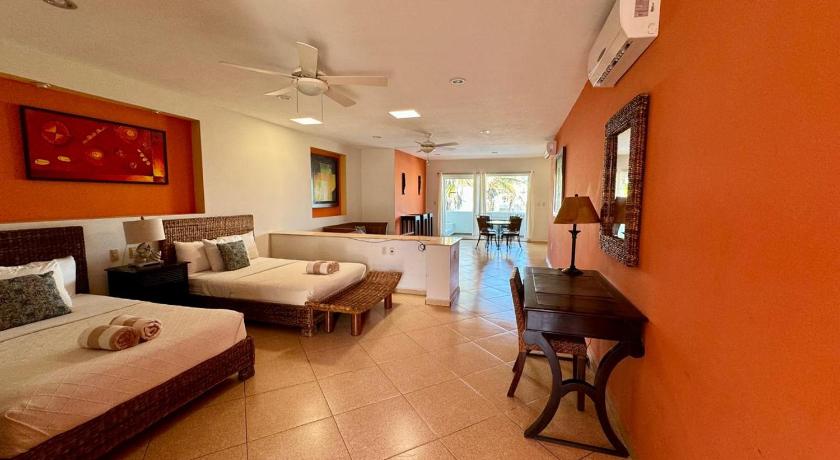 Hotel Carasol Villas & Suites