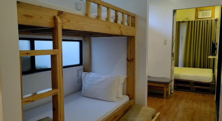 Image of Family Room 5