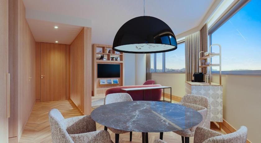 リスボン ME Lisbon by Melia 5つ星 ホテル 施設