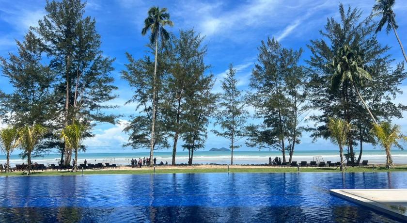 砂玛丹 Sematan Roxy Beach Apartment  5星级 酒店 餐厅