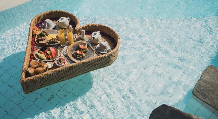 バリ Seascape Resort & Spa Uluwatu by Ini Vie Hospitality 5つ星 ホテル レストラン