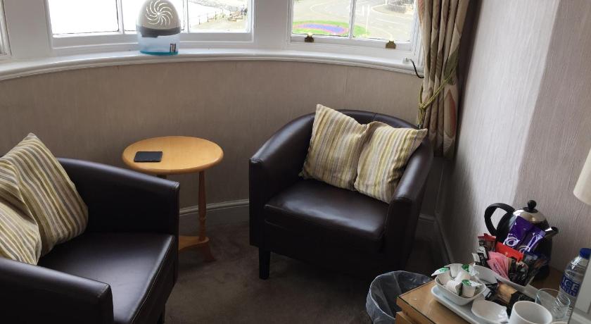 Image of Double Room with Sea View 3