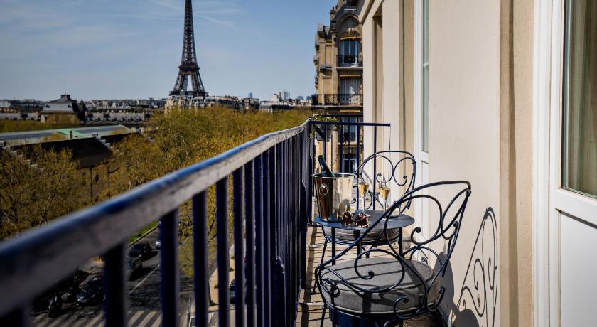 Image of Superior Balcony Room 6