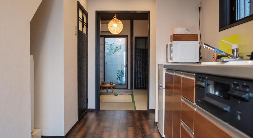 Kyoto 久宿　琉璃子 3-Star Accommodation lobby