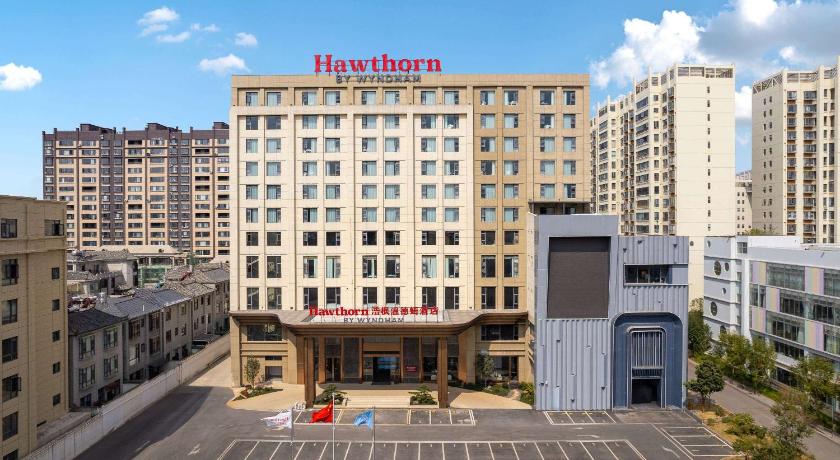 Hawthorn by Wyndham Honghe Jianshui