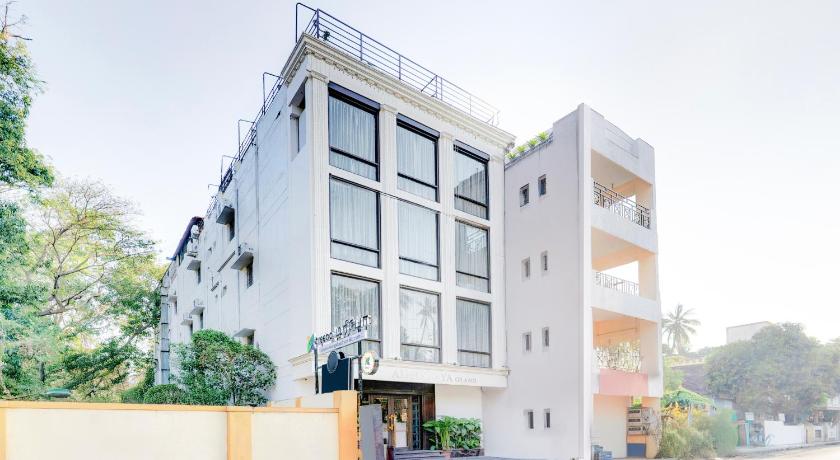 Treebo Aishwarya Grand - 4 Km From Promenade Beach - image 11